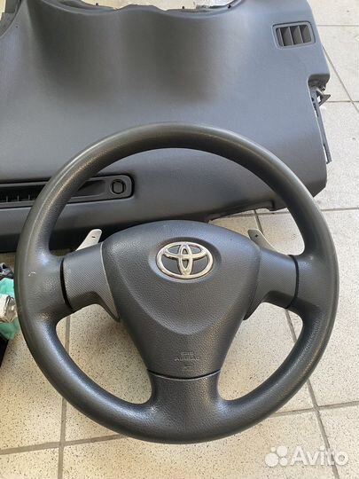 Комплект безопасности(с торпедо)toyota corolla 150