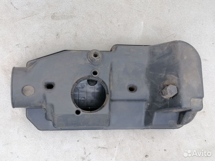 Резонатор воздушного фильтра для Ford Mondeo II