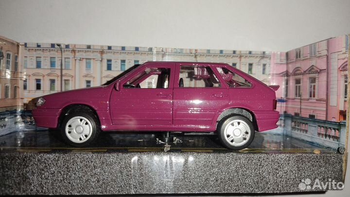 Коллекционная модель LADA 2114 