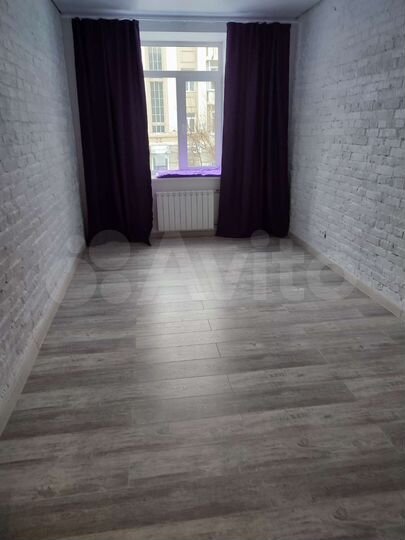 3-к. квартира, 80 м², 2/5 эт.