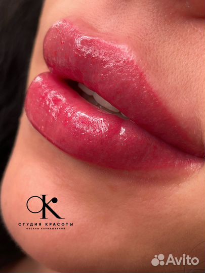 Перманентный макияж губ