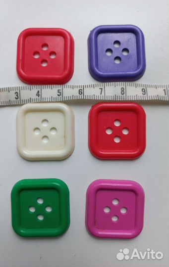 Пуговицы в ассортименте