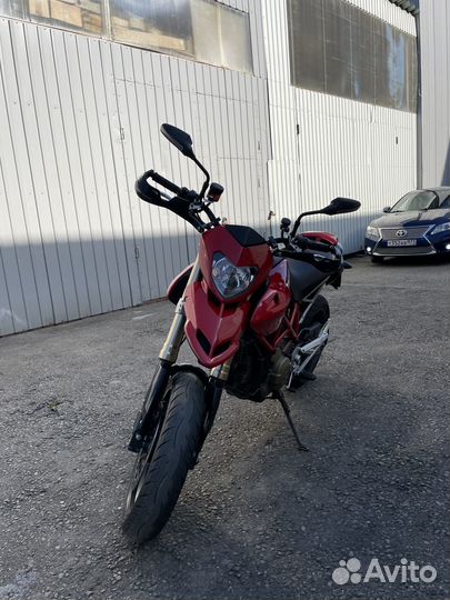 Ducati hypermotard 1100s