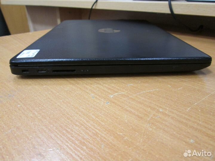 HP 14-cf3008ur i3/8Gb/SSD256Gb/Radeon 620/14