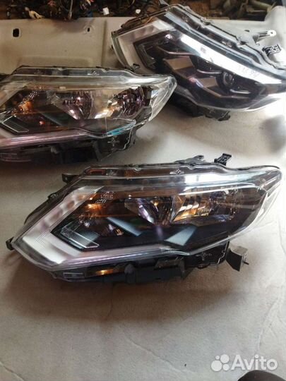 Фара левая Nissan X Trail T32 галоген