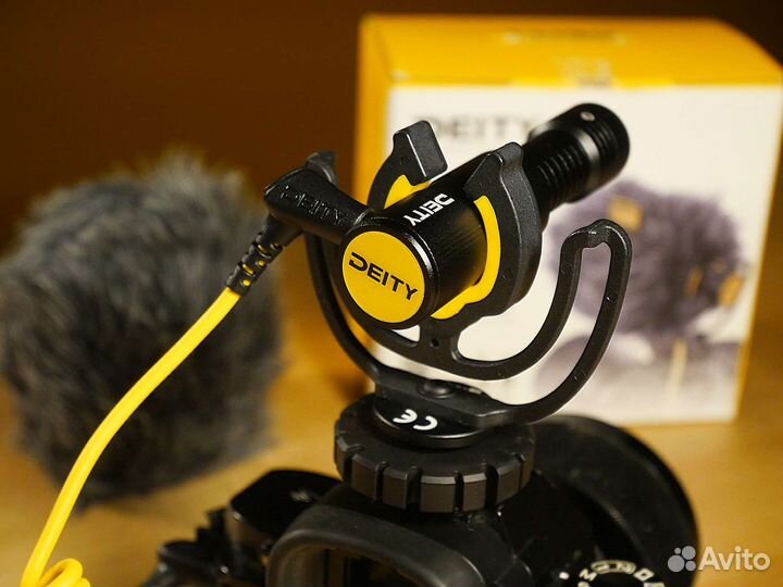 Новый накамерный микрофон Deity V-Mic D4 Mini