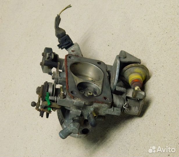 Заслонка дроссельная Audi 100 C3 2.3 NF