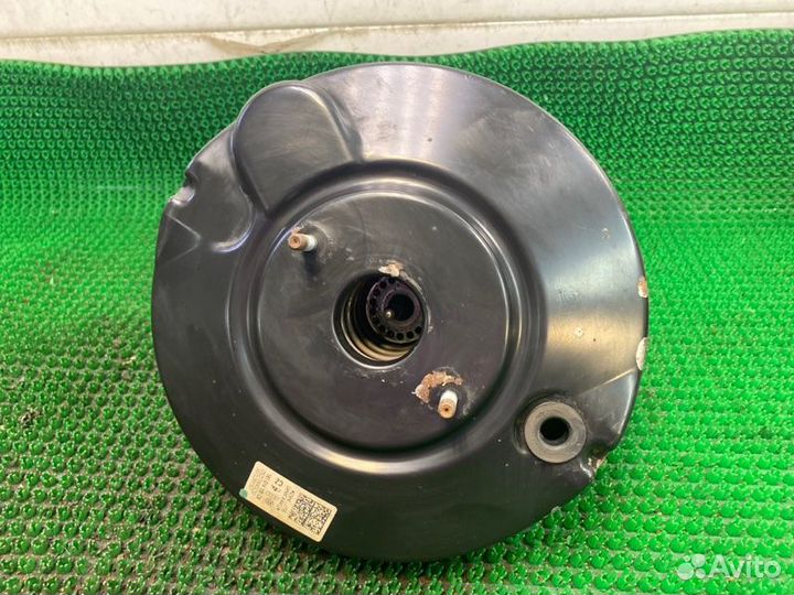 Вакуумный усилитель тормозов Volkswagen Golf Plus