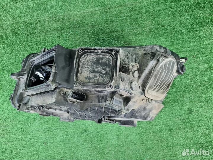 Фара правая Mercedes-Benz GLC