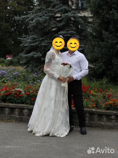 Свадебное платье