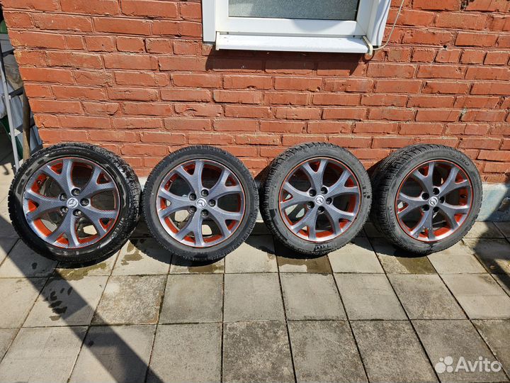 R17 Pirelli Sottozero Winter 240 215/50, PCD 5x114.3 DIA 15