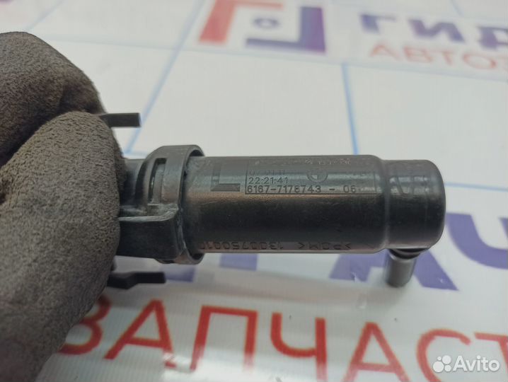 Форсунка омывателя фары левая BMW 7-Series (F02) 6