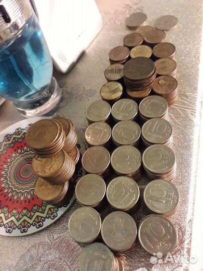 Монеты из 90-х, порядка 240 шт