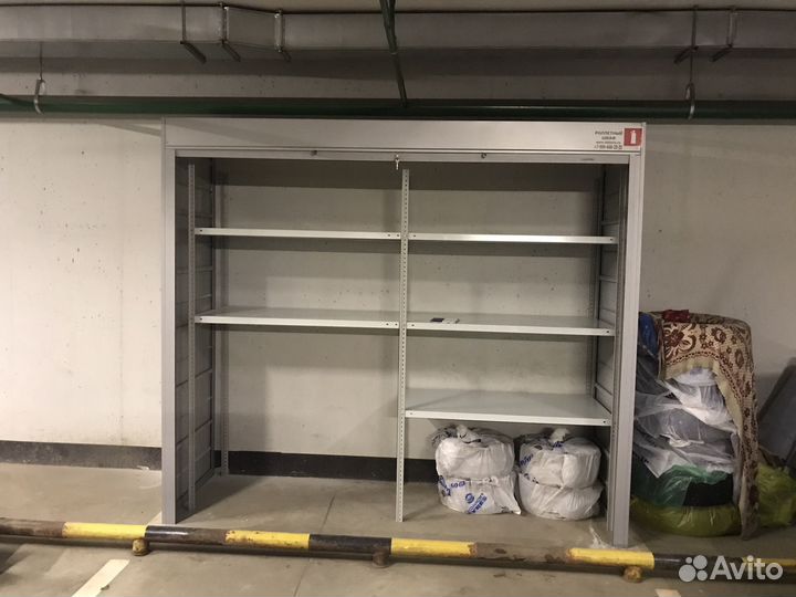 Роллетный шкаф в подземный паркинг. Шкаф для колёс