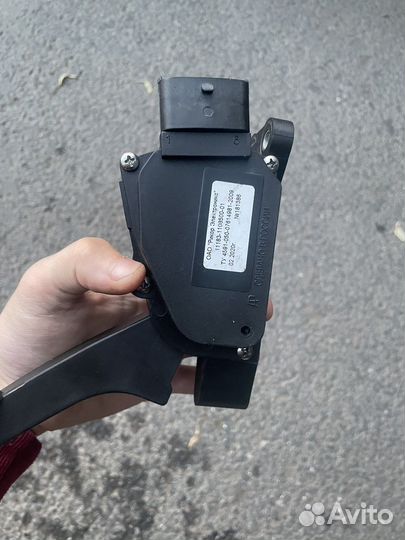 Электронная педаль газа granta