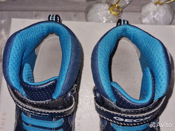 Кеды высокие