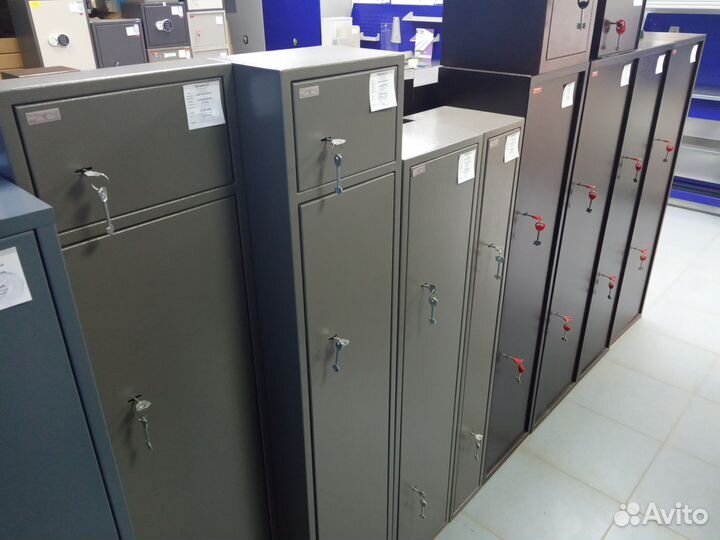 Сейф оружейный пятизарядка 1,3 м на 2 ружья