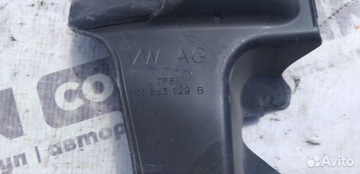 Кожух карданчика рулевой колонки Volkswagen Golf 5