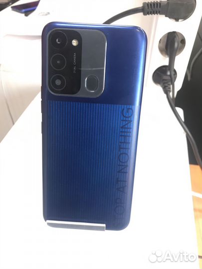 TECNO Spark Go 2022, 2/32 ГБ
