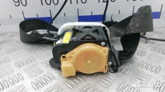 Ремень безопасности с пиропатроном сиденья передне