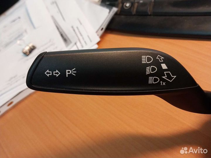 Подрулевой переключатель audi q3