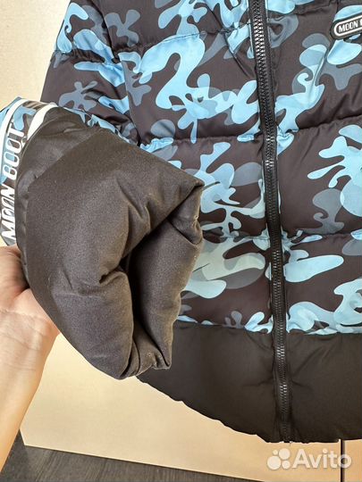 Пуховик Moon Boot