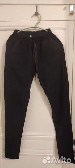 Спортивный костюм женский