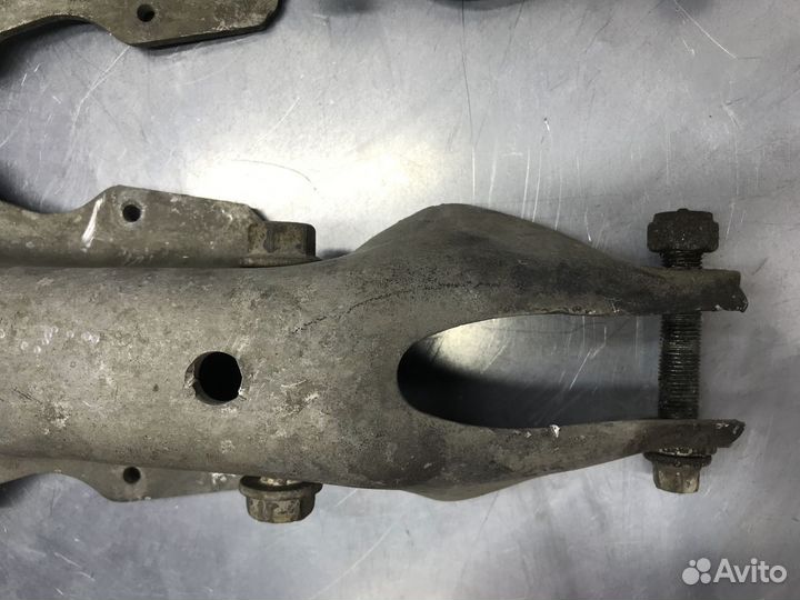 Рычаг задний нижний Mercedes-Benz S500 (W220)