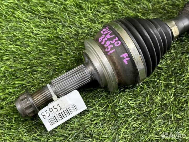 Привод 70 т. км передний левый Toyota Prius ZVW30