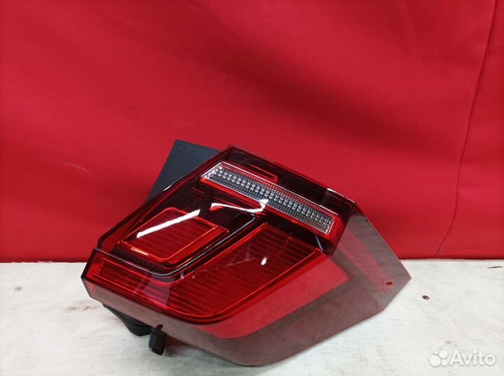 Фонарь левый внешний Volkswagen Tiguan 2 2016