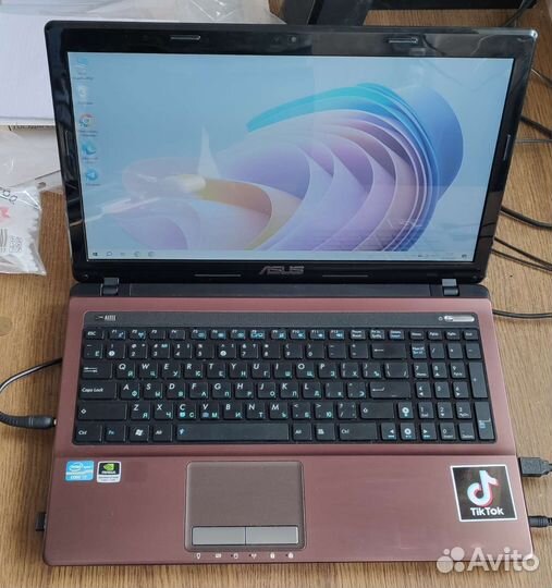 Ноутбук asus core i7, 8GB, 2GB