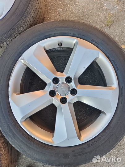 Диски с резиной Audi Q5 r19 8R0601025P