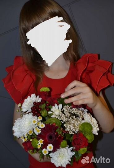 Красный брючный костюм 110,116