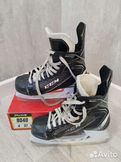 Хоккейные коньки ccm