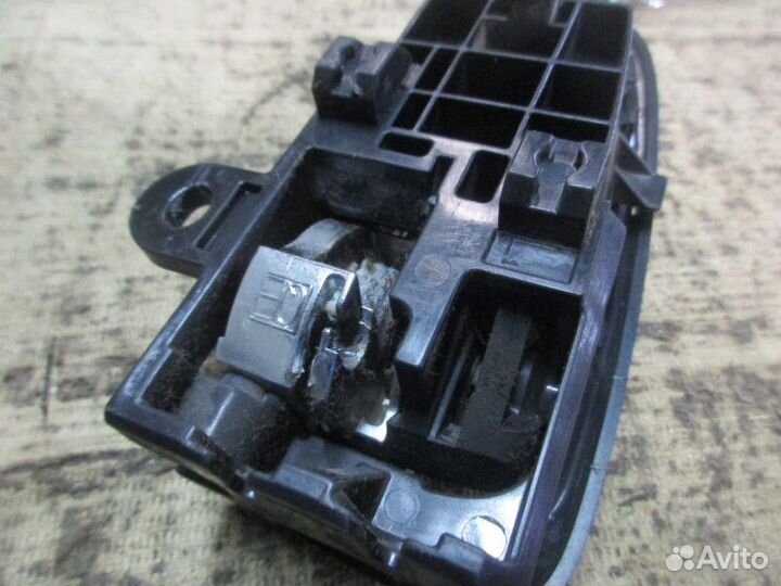 Ручка внутренняя двери левая Nissan Almera (G15) 2