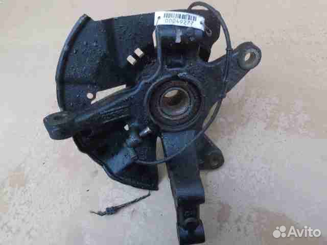 Кулак поворотный правый Mazda CX-7 ER