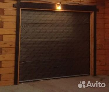 Секционные ворота