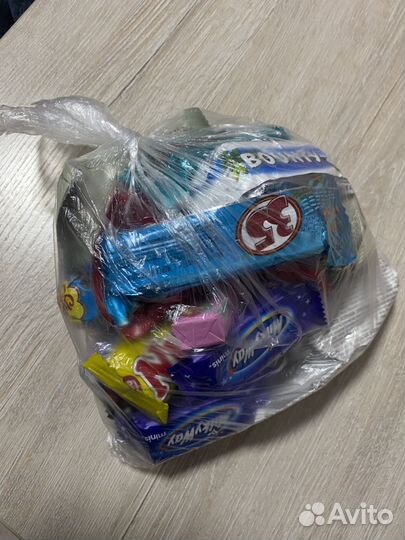 Рюкзак игрушка и конфеты