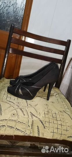 Туфли новые 41р