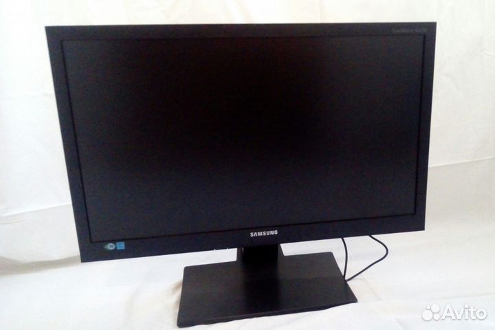 Монитор samsung