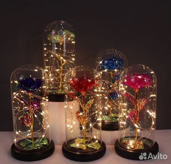 Вечная роза в колбе