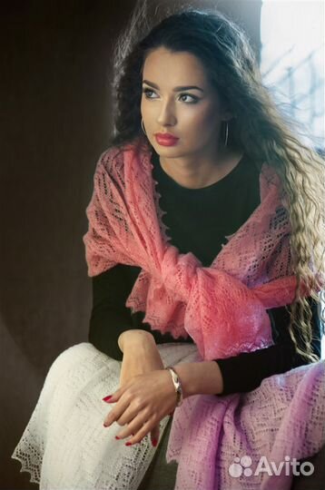 Паутинки,шали Оренбург