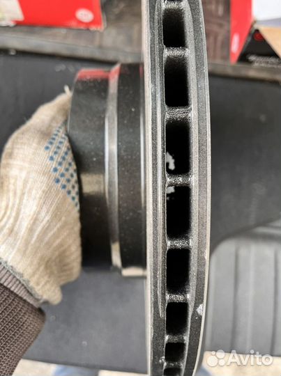 Тормозные диски brembo (компл.) на x5 x6 f15 и E70