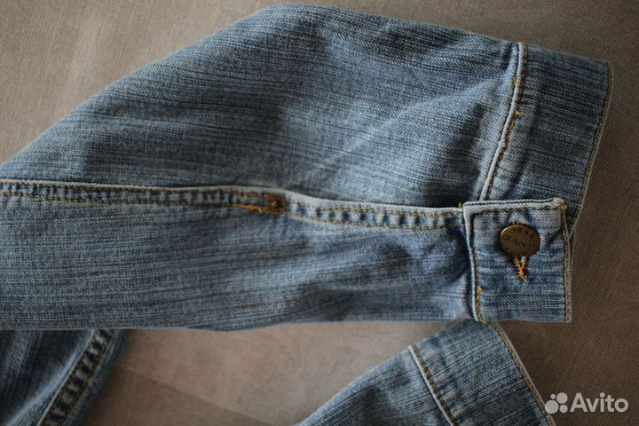 Джинсовая куртка женская Gant (L)