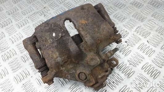 Суппорт тормозной передний правый citroen C5 1 (GS