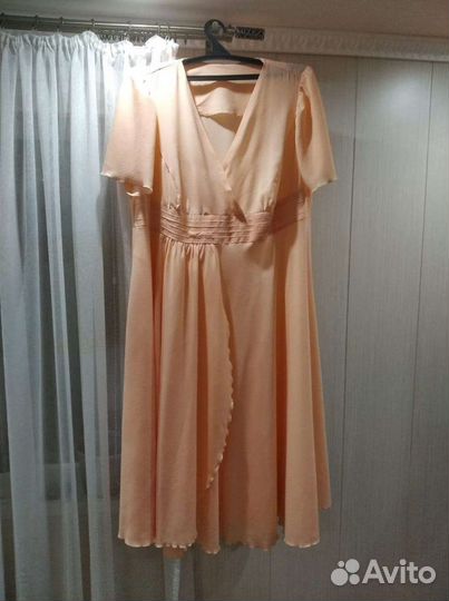 Платье нарядное