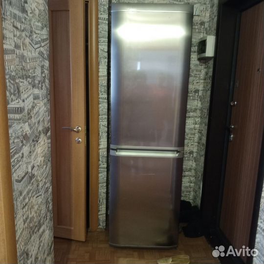 Холодильник бу