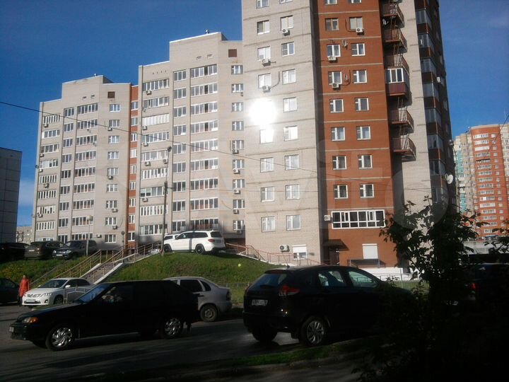 3-к. квартира, 100 м², 5/10 эт.