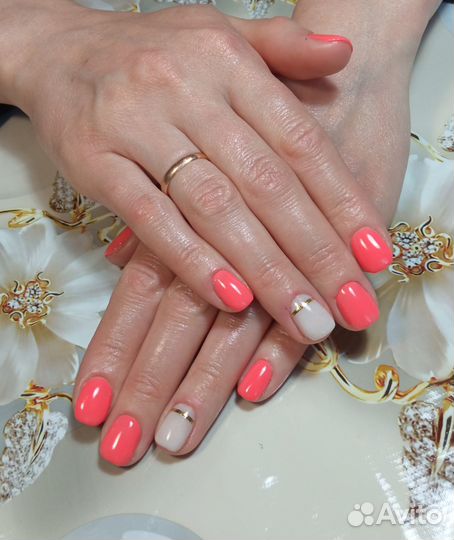 Маникюр на дому