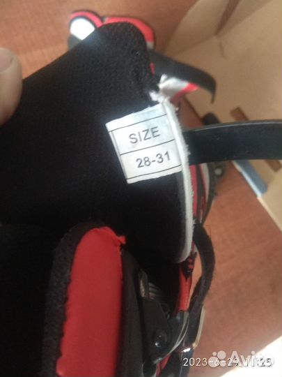 Коньки хоккейные